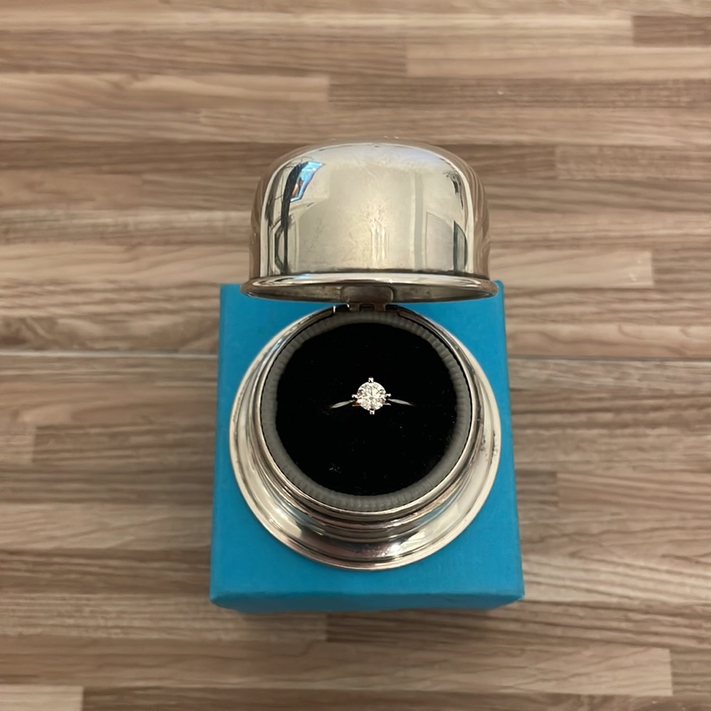 Birks 0.36 G VS2 18W NESW Engagement Ring